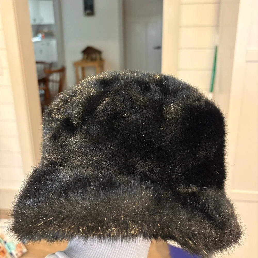 Luxe Faux Fur Hat & Cape Set